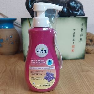 Sensitive Hair Removal Gel Cream - Purple Aloe And Violet Blossom Scent